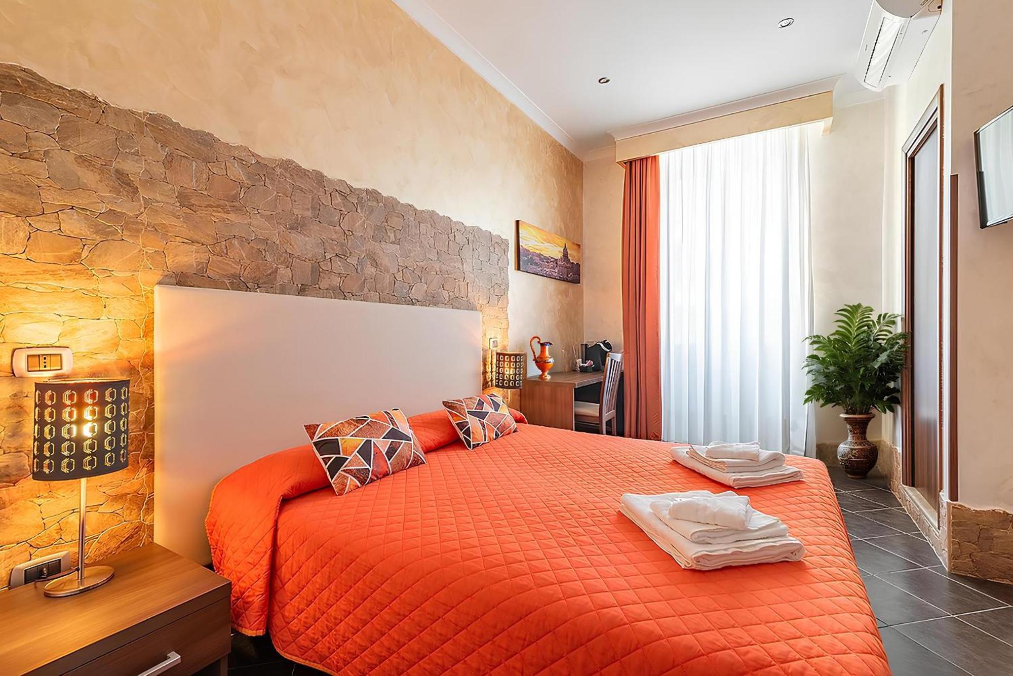 Alis Laura Guest House - 150M From Piazza Bologna Metro And 10 Minutes From The Colosseum מראה חיצוני תמונה